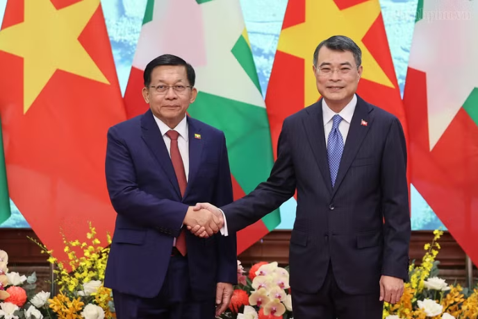 Thủ tướng Chính phủ Lê Minh Hưng hội kiến Tổng thống Myanmar Min Aung Hlaing